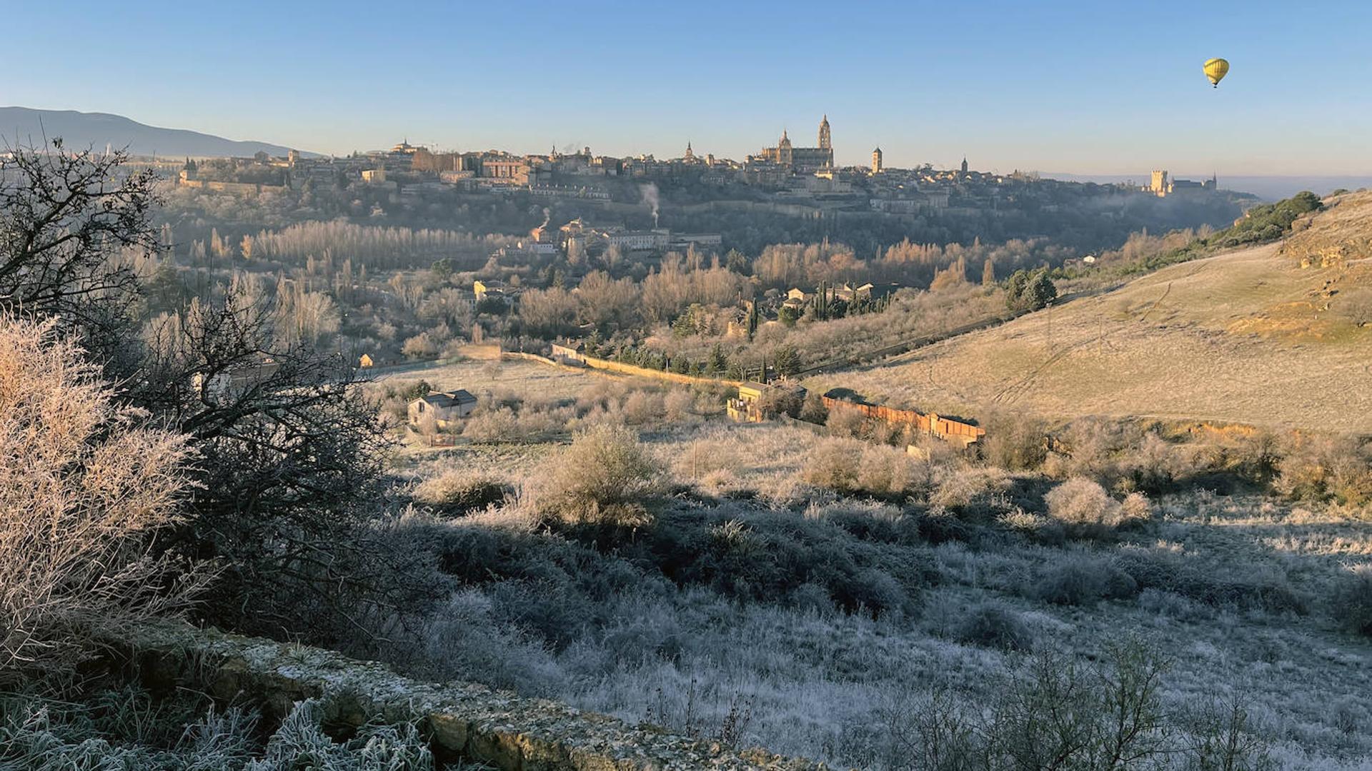 Segovia Amanece Tiritando De Fr O El Norte De Castilla